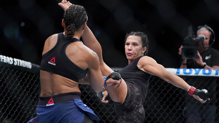 Cat Zingano contre Marion Reneau