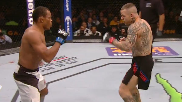 Ross Pearson contre  Francisco Trinaldo 