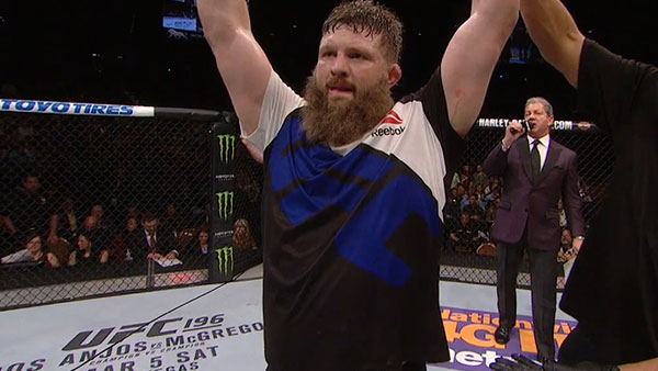 Roy Nelson contre Jared Rosholt