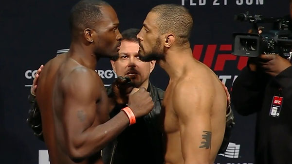 Derek Brunson contre Roan Carneiro