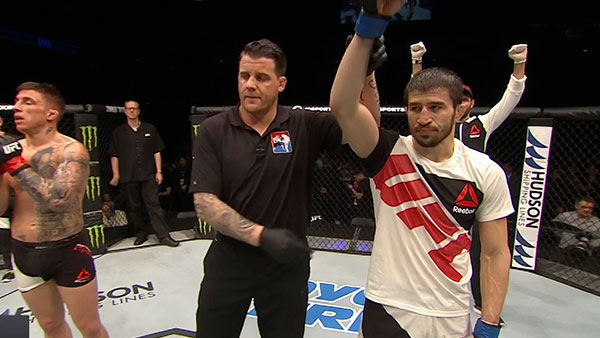 Rustam Khabilov contre Norman Parke