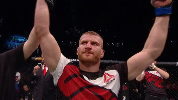 Jan Blachowicz contre Igor Pokrajac