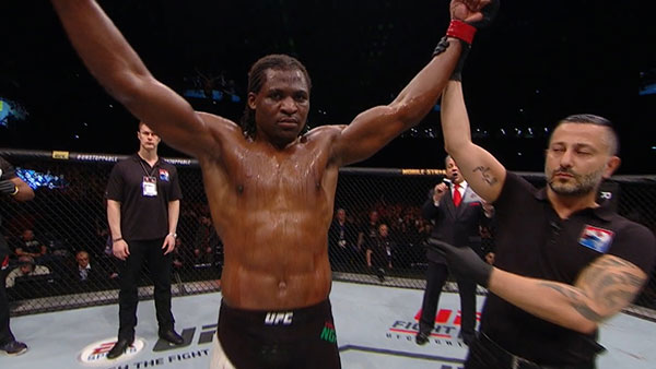 Francis Ngannou contre Curtis Blaydes