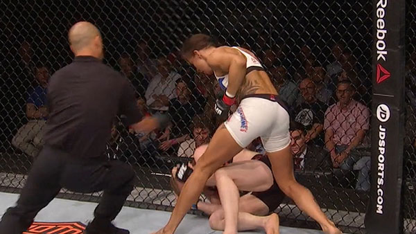 Germaine de Randamie contre Anna Elmose