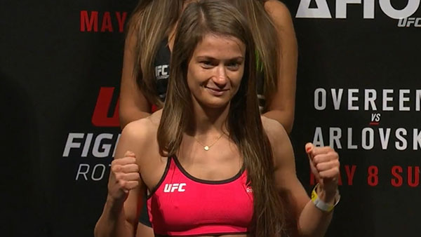 Karolina Kowalkiewicz contre Heather Clark