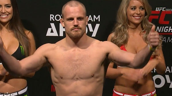 Albert Tumenov contre Gunnar Nelson