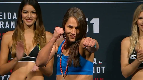 Sara McMann contre Jessica Eye