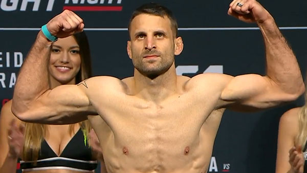 Tarec Saffiedine contre Rick Story