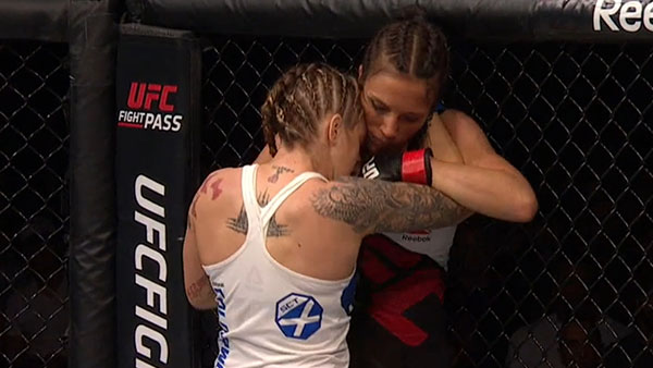 Valerie Letourneau contre Joanne Calderwood