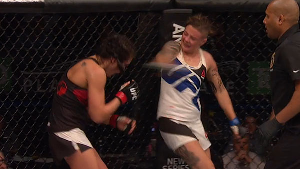 Valerie Letourneau contre Joanne Calderwood