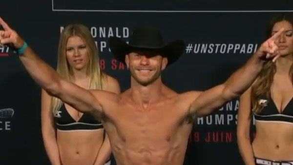 Donald Cerrone contre Patrick Cote