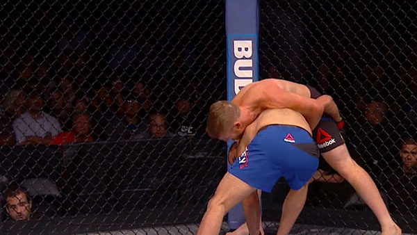 Eric Spicely contre Sam Alvey