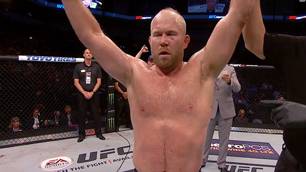 Tim Boetsch contre Josh Samman