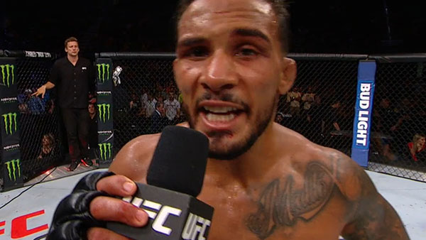 Dennis Bermudez contre Rony Mariano Bezerra