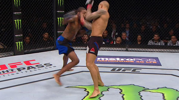 Dustin Poirier contre Michael Johnson