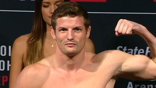 Chas Skelly contre Maximo Blanco