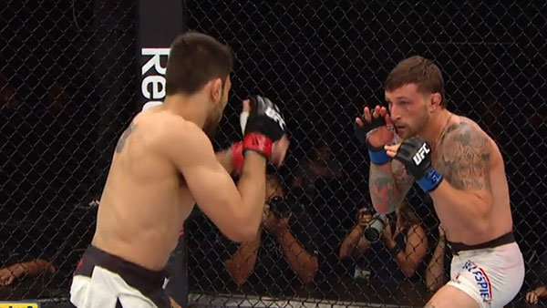 Glaico Franca Moreira contre Gregor Gillespie