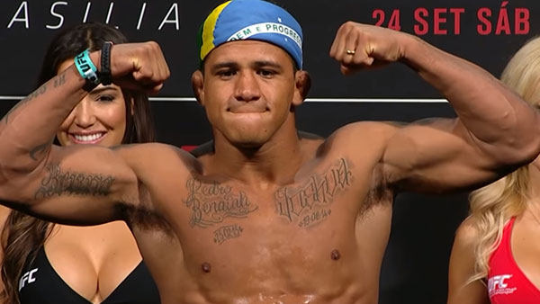 Gilbert Burns contre Michel Prazeres