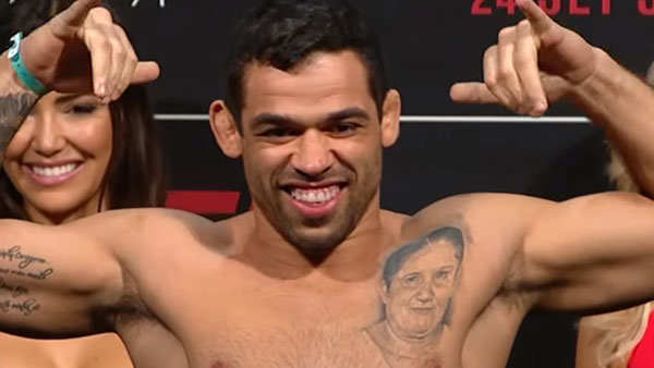 Renan Barao contre Phillipe Nover