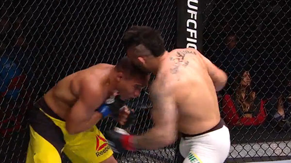 John Lineker contre John Dodson