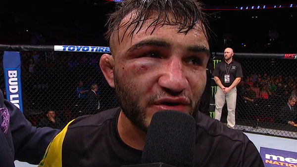 John Lineker contre John Dodson