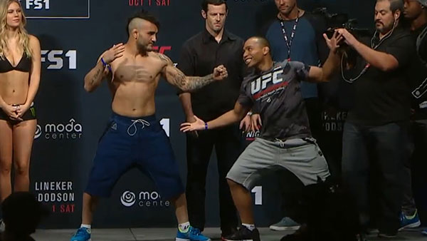 John Lineker contre John Dodson