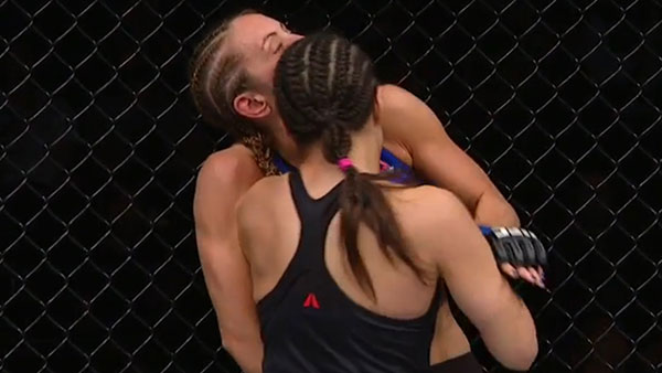 Alexa Grasso contre Heather Clark