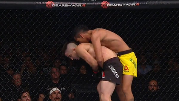 Ricardo Lamas contre Charles Oliveira