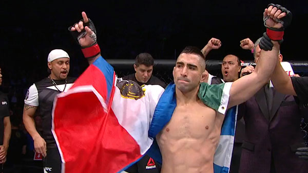 Ricardo Lamas contre Charles Oliveira