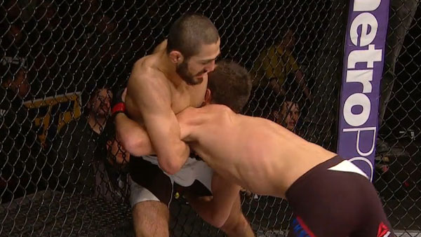 Levan Makashvili contre Damon Jackson