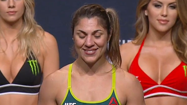 Bethe Correia contre Raquel Pennington