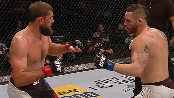 Court McGee contre Santiago Ponzinibbio