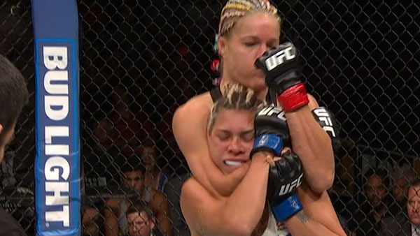 Felice Herrig contre Kailin Curran