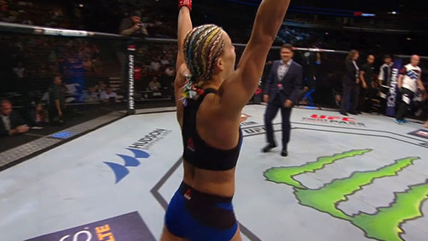 Felice Herrig contre Kailin Curran