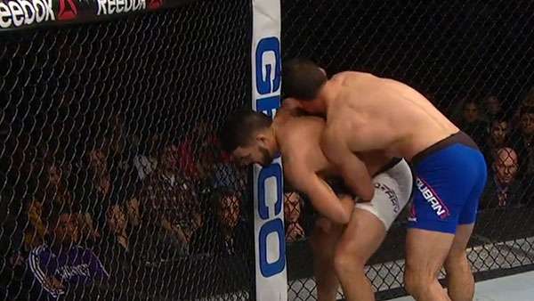 Alan Jouban contre Mike Perry