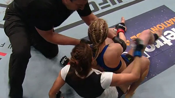 Paige VanZant contre Michelle Waterson