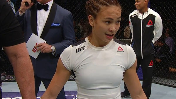 Paige VanZant contre Michelle Waterson