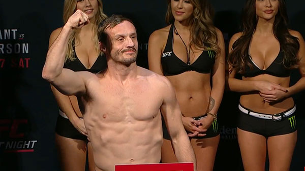 Urijah Faber contre Brad Pickett