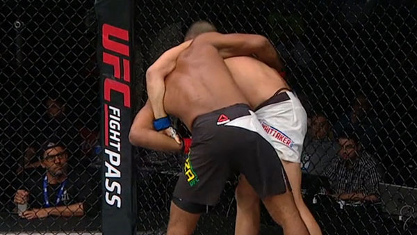 Ronaldo Souza contre Robert Whittaker