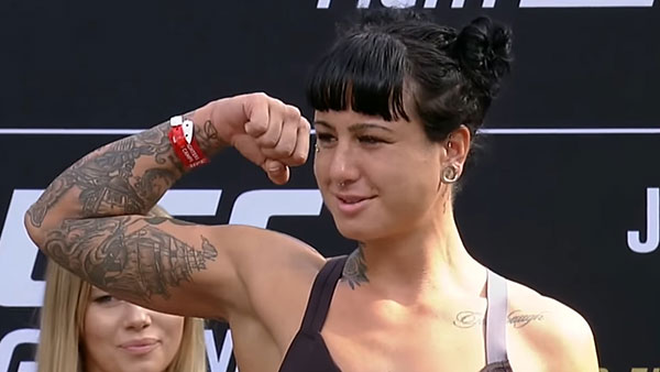 Ashlee Evans-Smith contre Ketlen Vieira