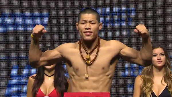 Jingliang Li contre Anton Zafir