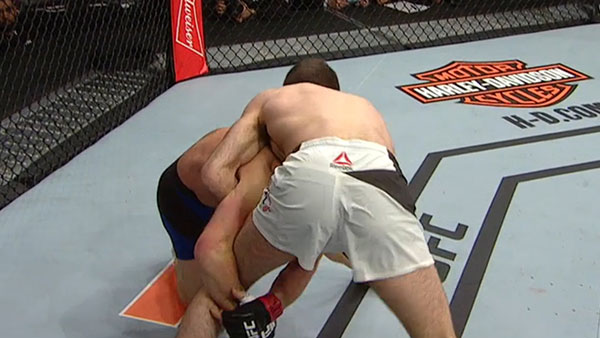 Gray Maynard contre Ryan Hall