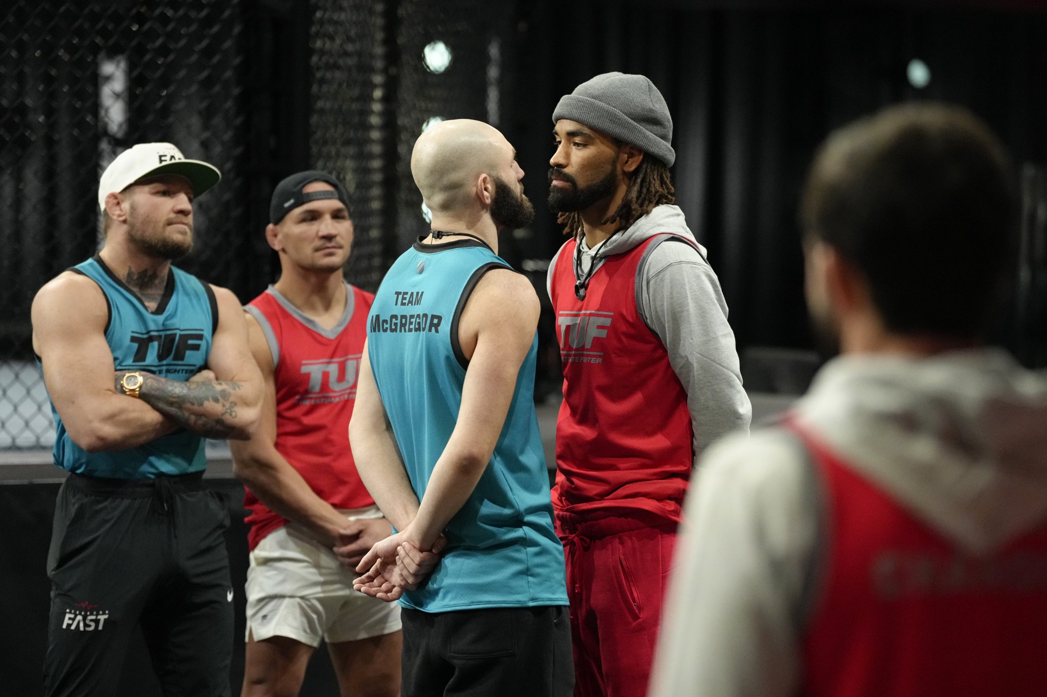 TUF 31 - Conor McGregor vs. Michael Chandler : Episode 1 - Nate Jennerman vs. Roosevelt Roberts