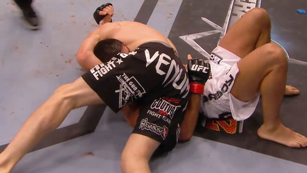 Martin Kampmann contre Paulo Thiago