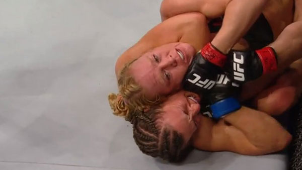 Holly Holm contre Miesha Tate