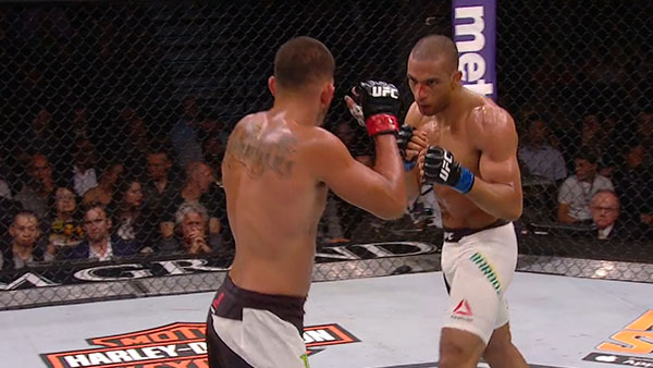 Anthony Pettis contre Edson Barboza