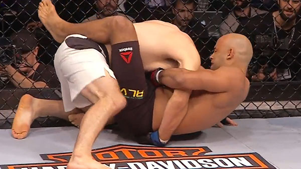 Warlley Alves contre Bryan Barberena