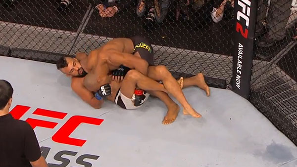 Ronaldo Souza contre Vitor Belfort