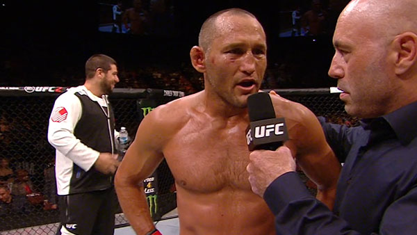 Dan Henderson contre Hector Lombard