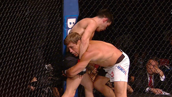 Dominick Cruz contre Urijah Faber